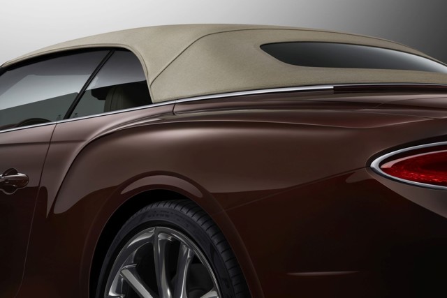 Bentley Continental Gtc photo 30