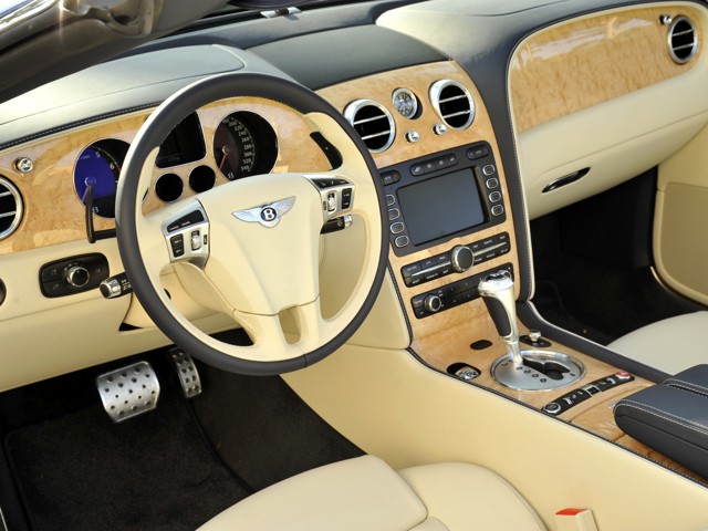 Bentley Continental Gtc photo 50