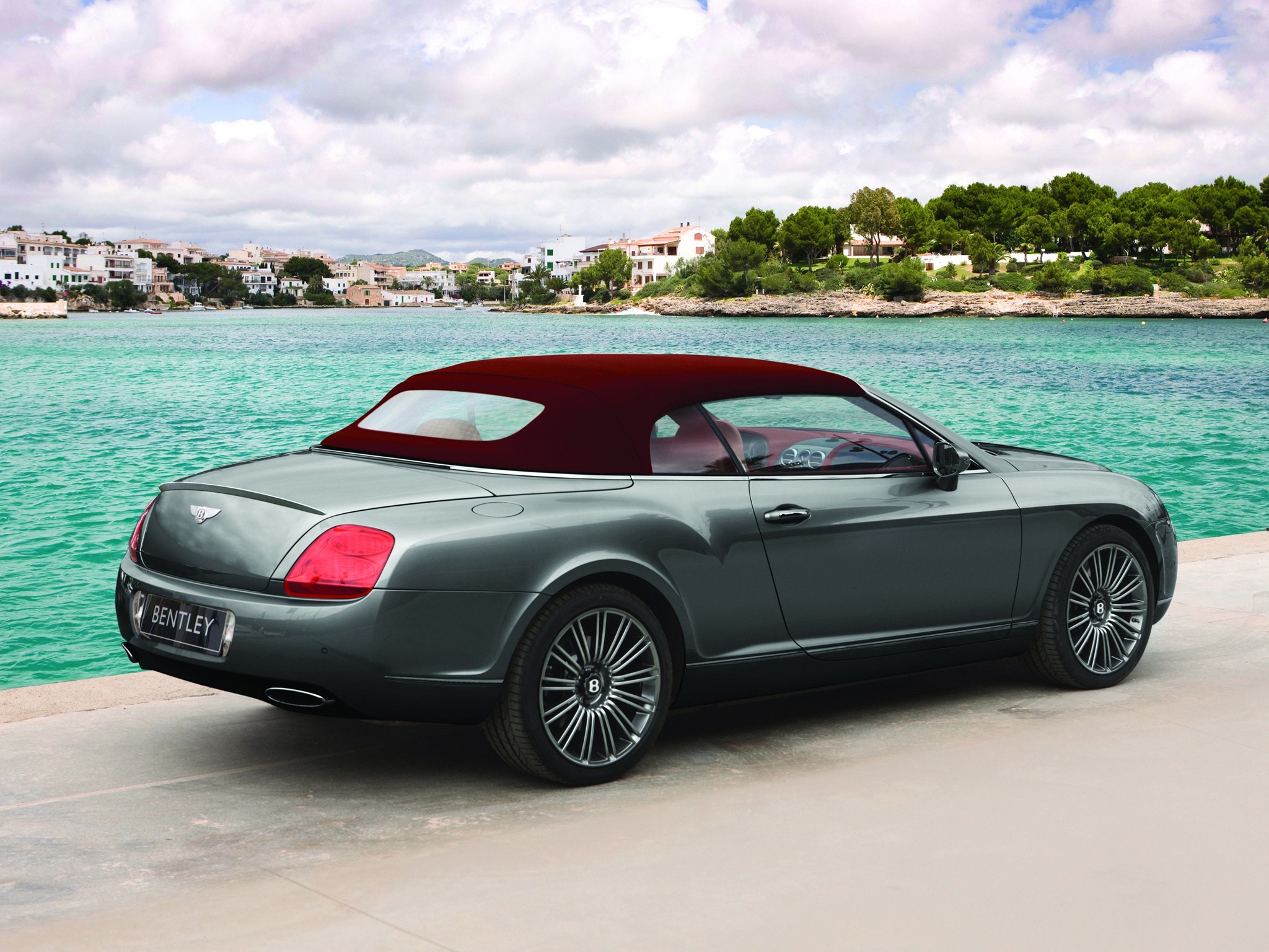 Bentley Continental Gtc photo 20