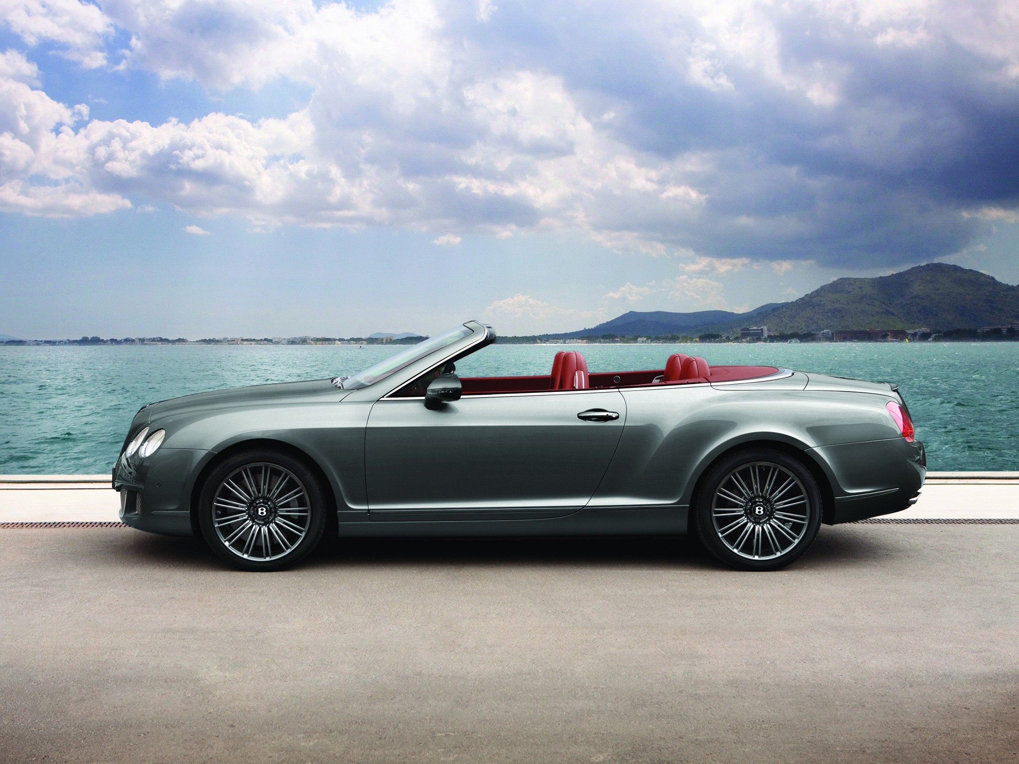 Bentley Continental Gtc photo 21