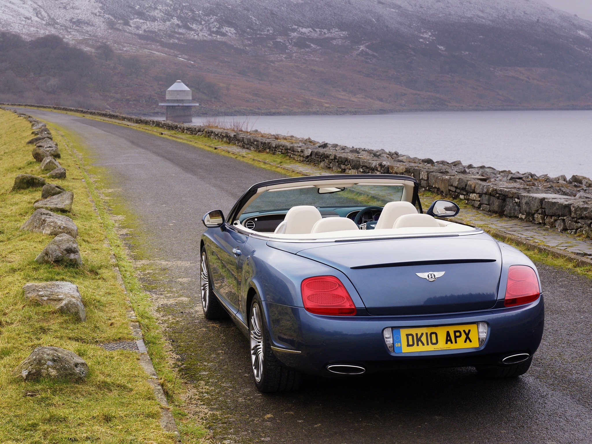 Bentley Continental Gtc photo 31