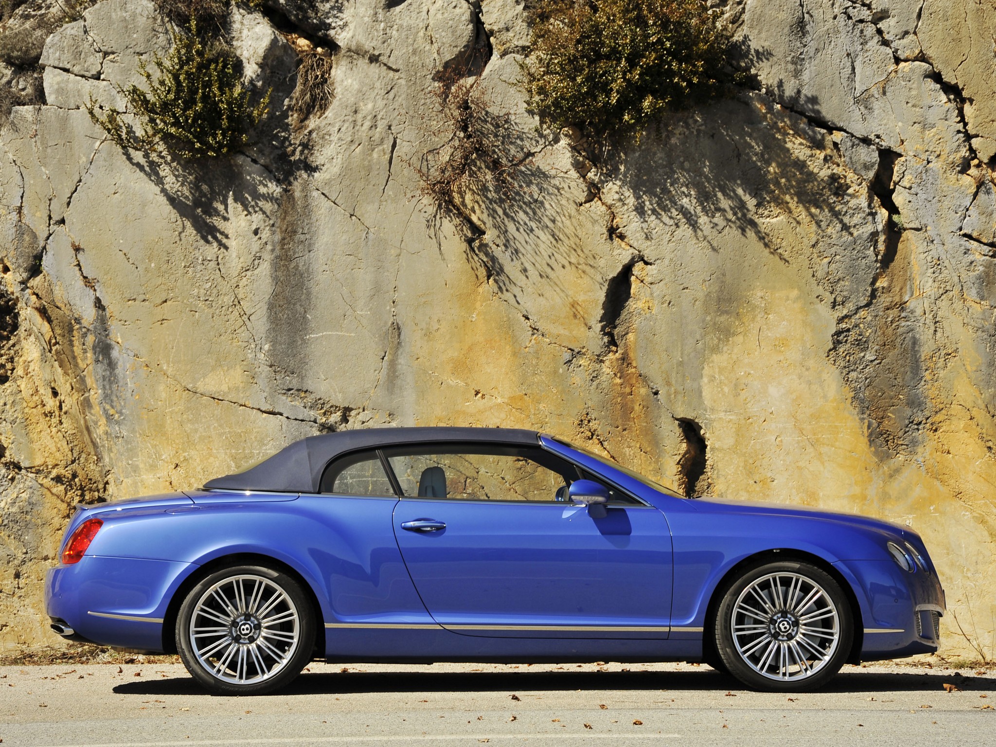 Bentley Continental Gtc photo 34
