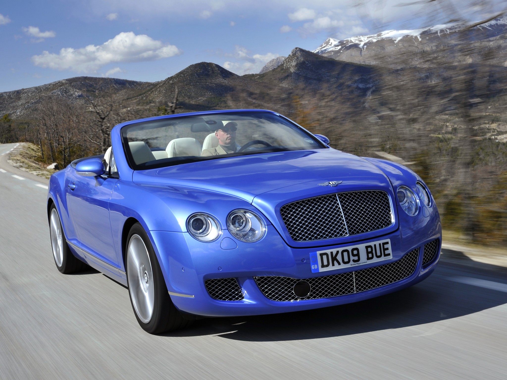 Bentley Continental Gtc photo 35