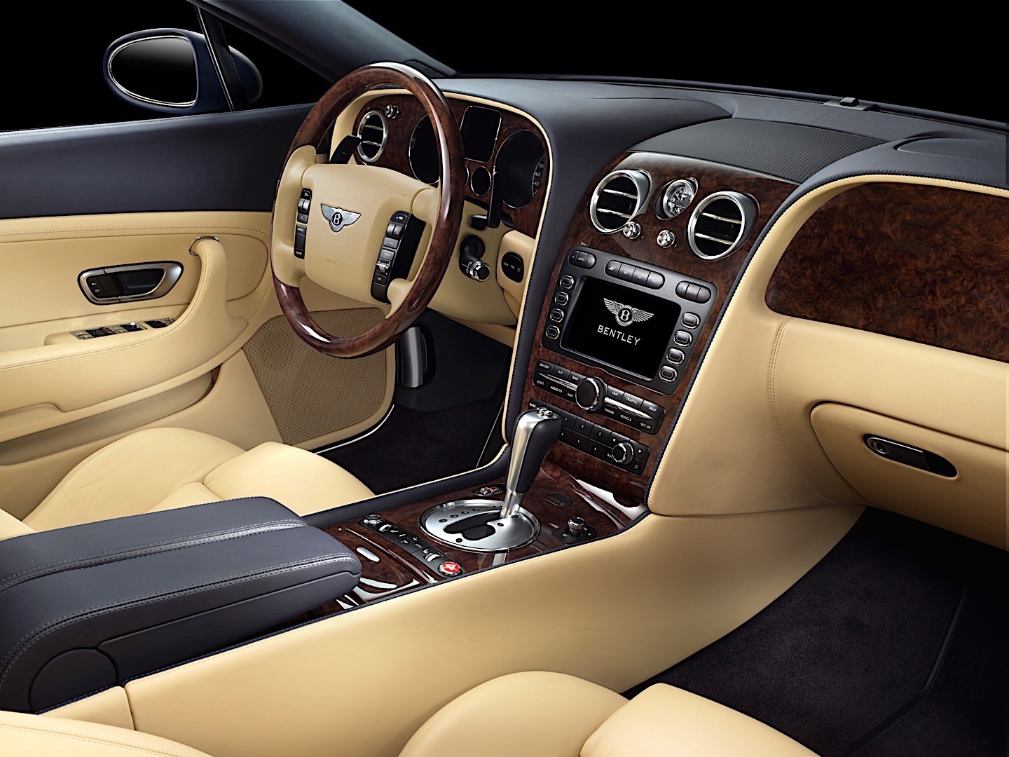 Bentley Continental photo 44
