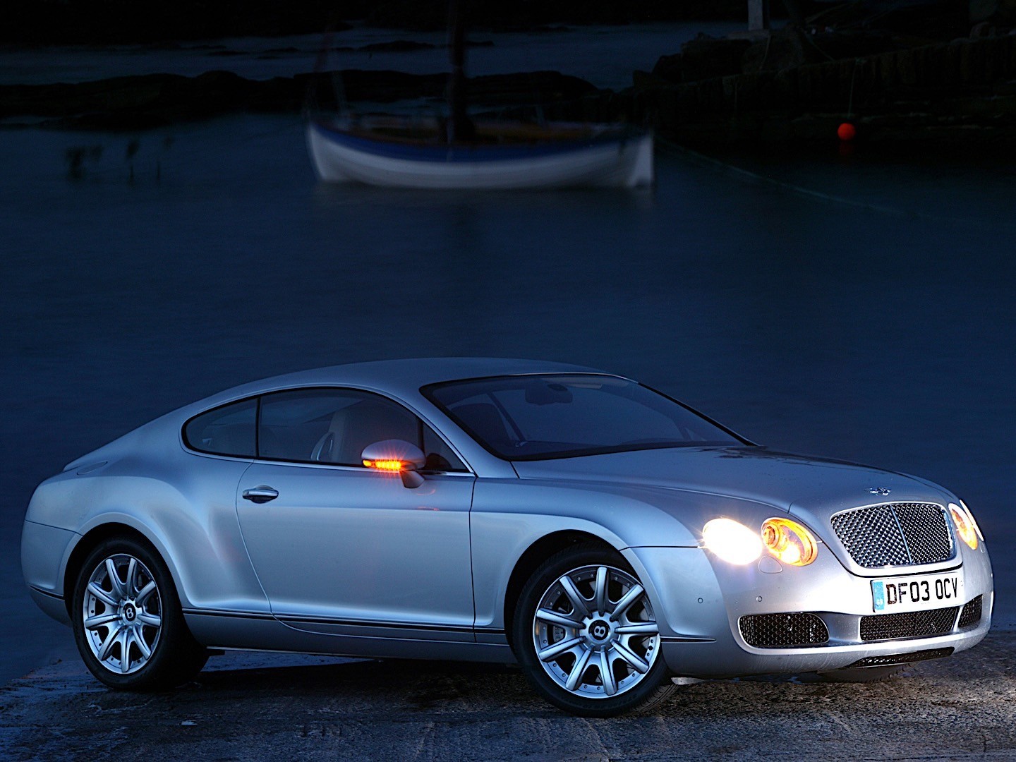 Bentley Continental photo 12