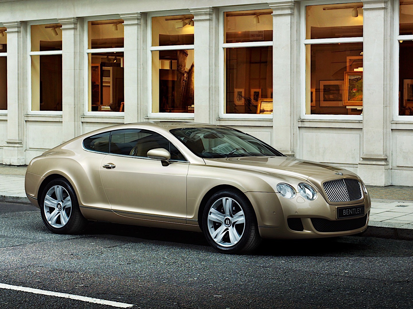 Bentley Continental photo 35