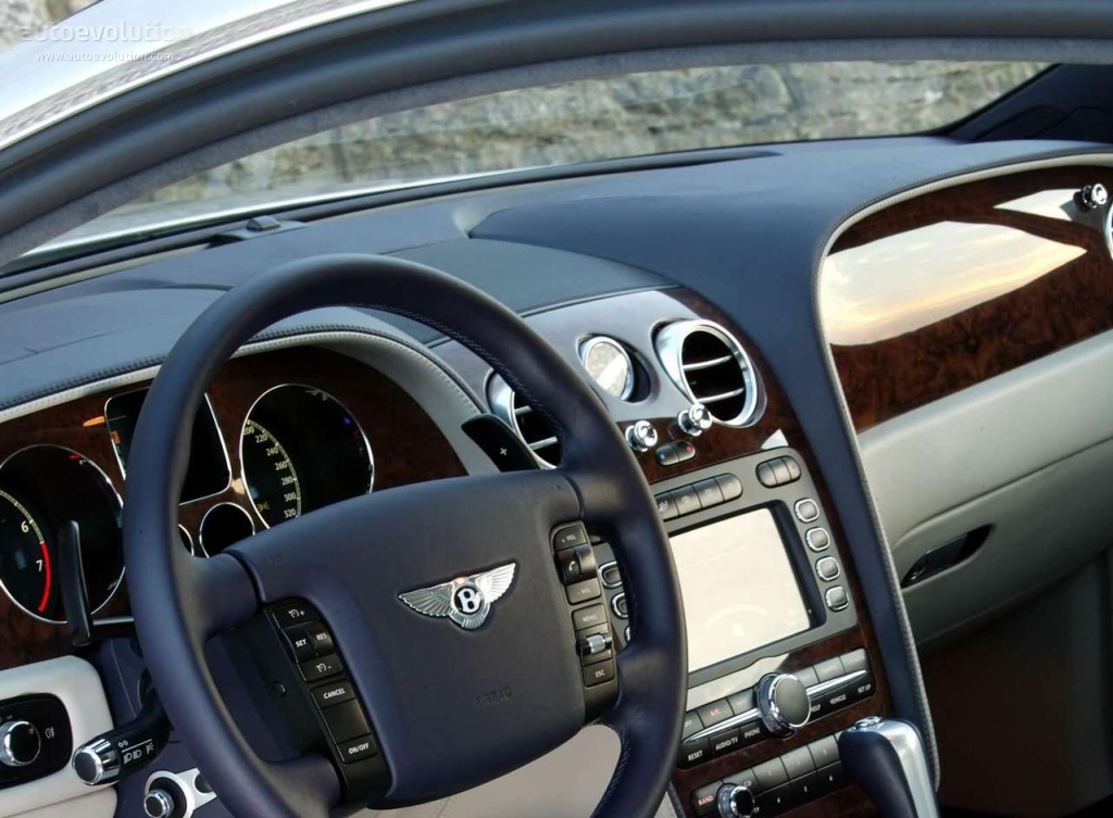 Bentley Continental photo 41