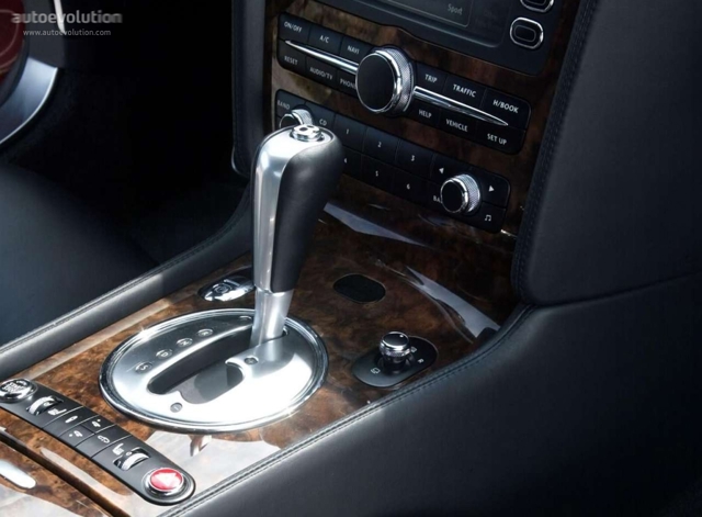 Bentley Continental photo 42