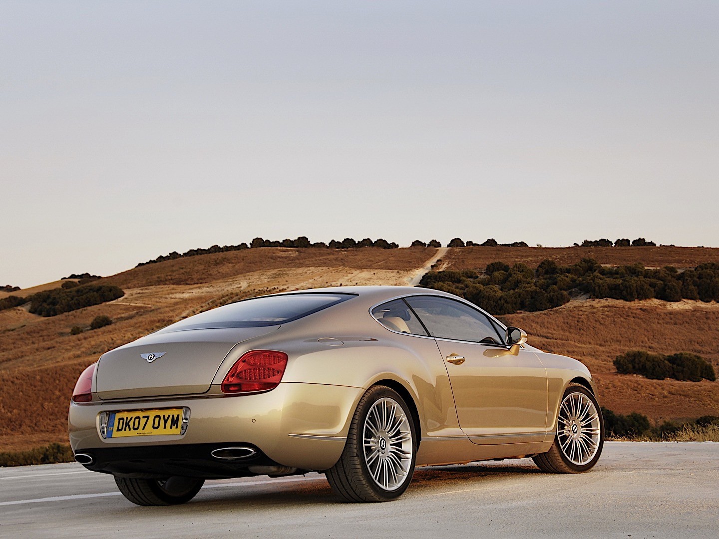 Bentley Continental photo 14