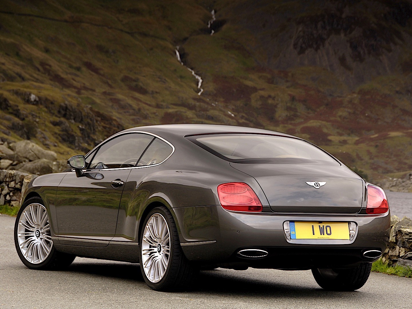 Bentley Continental photo 18
