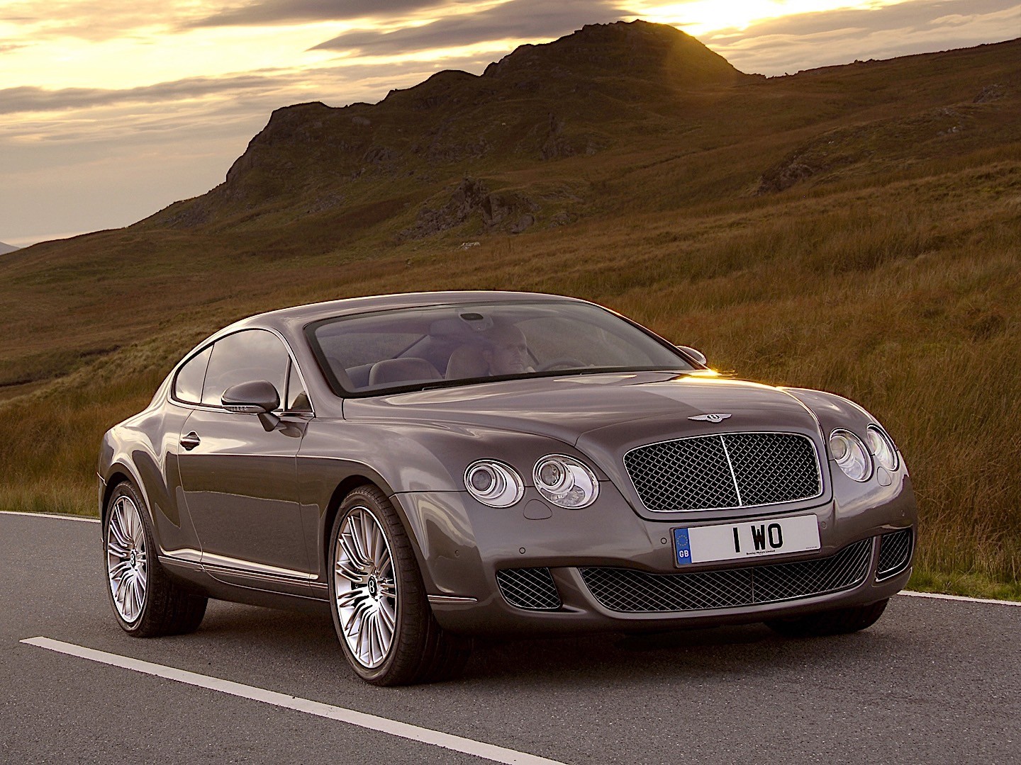Bentley Continental photo 23