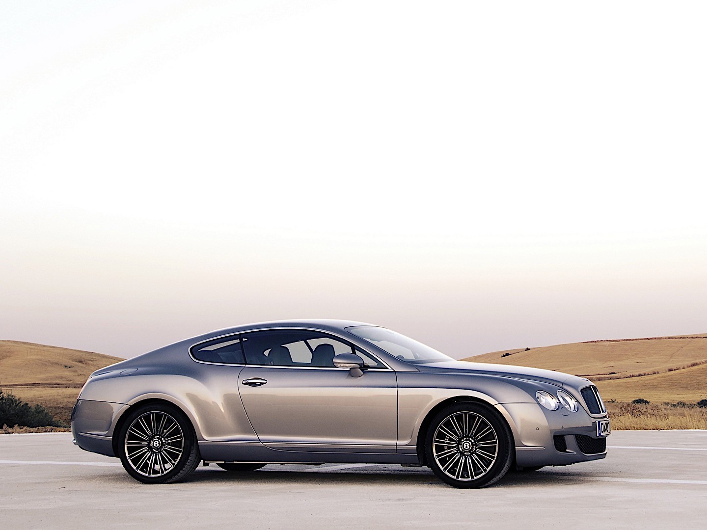 Bentley Continental photo 28