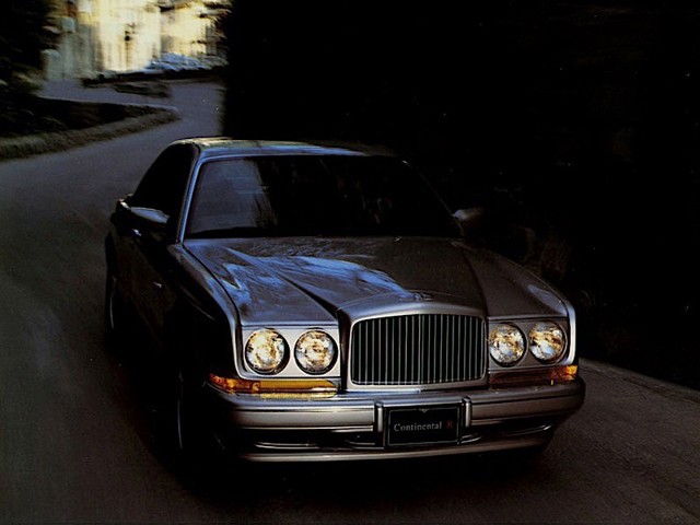 Bentley Continental photo 9
