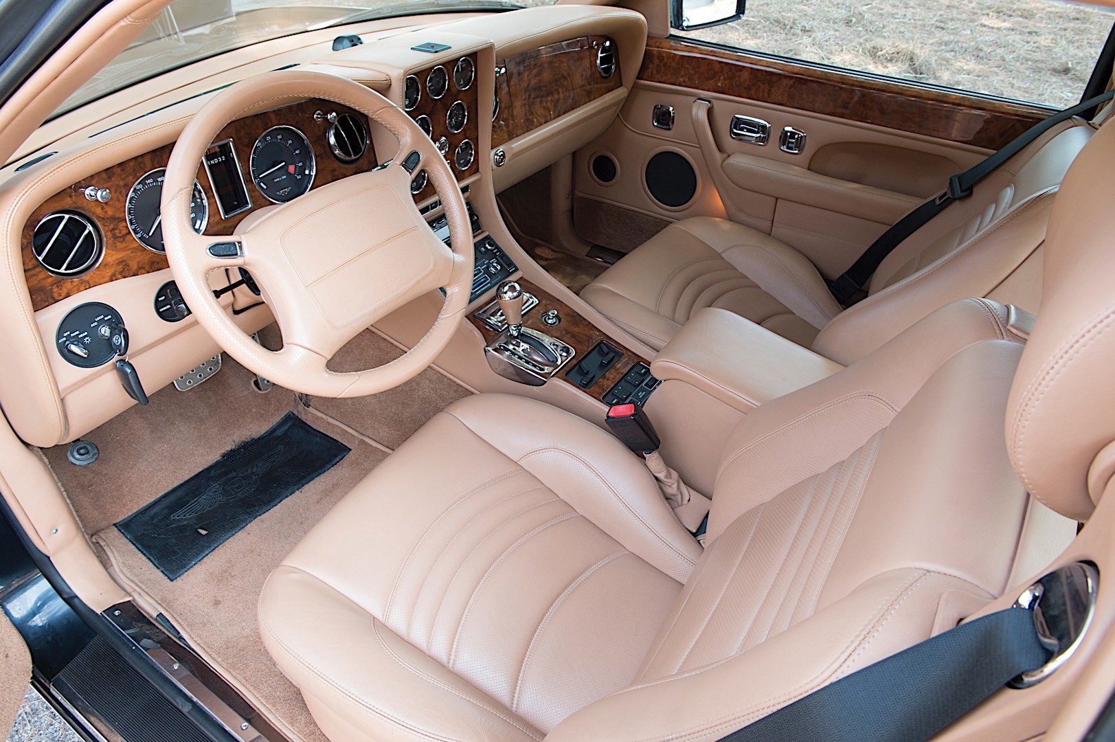 Bentley Continental photo 34