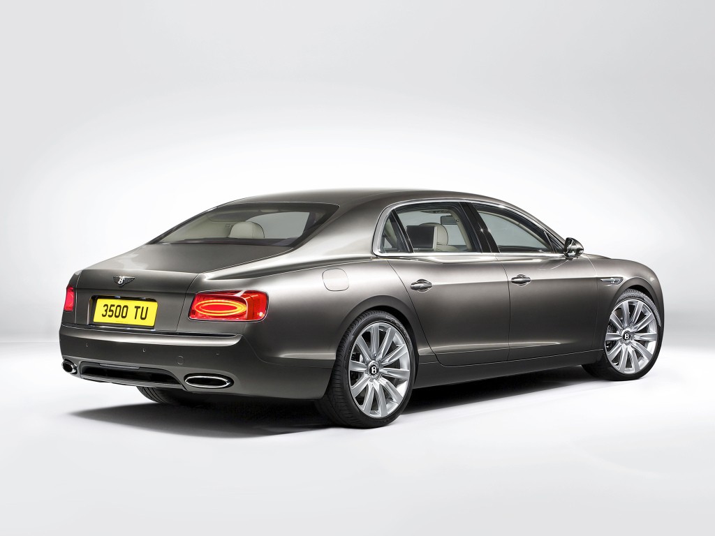 Bentley Flying Spur photo 17