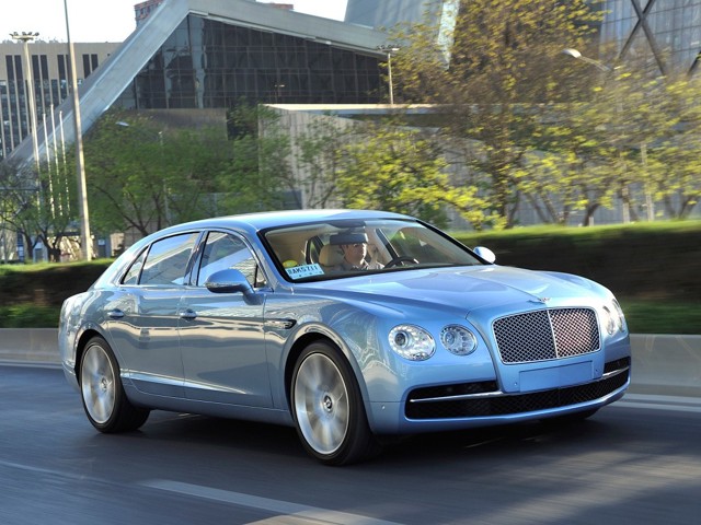 Bentley Flying Spur foto 22