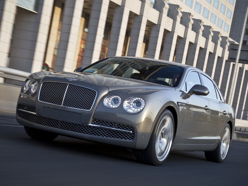 Bentley Flying Spur photo 34