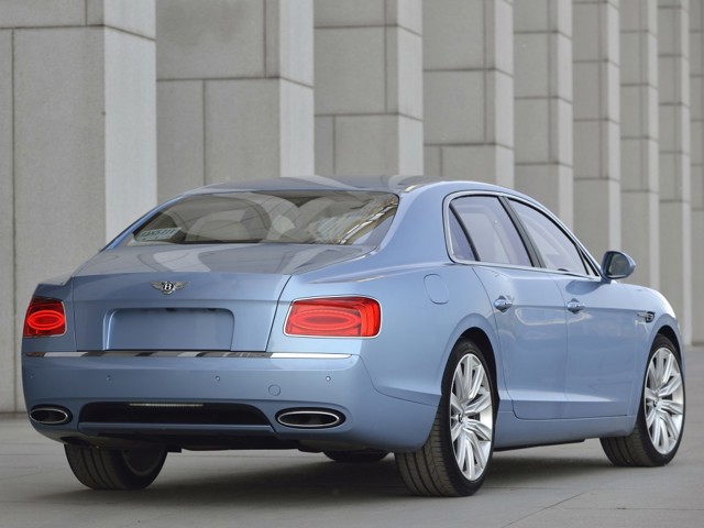 Bentley Flying Spur foto 35