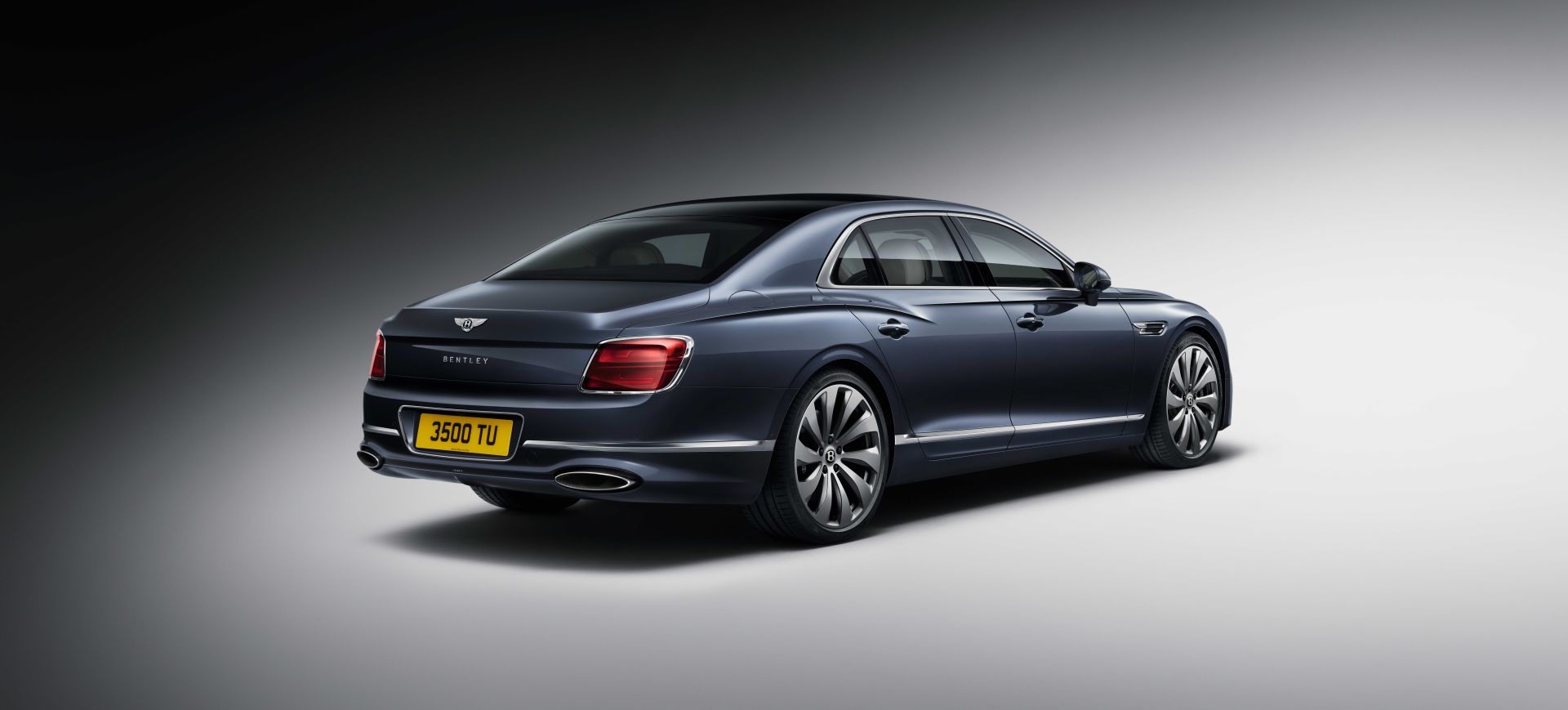 Bentley Flying Spur photo 9