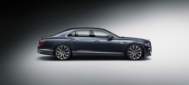 Bentley Flying Spur photo 10