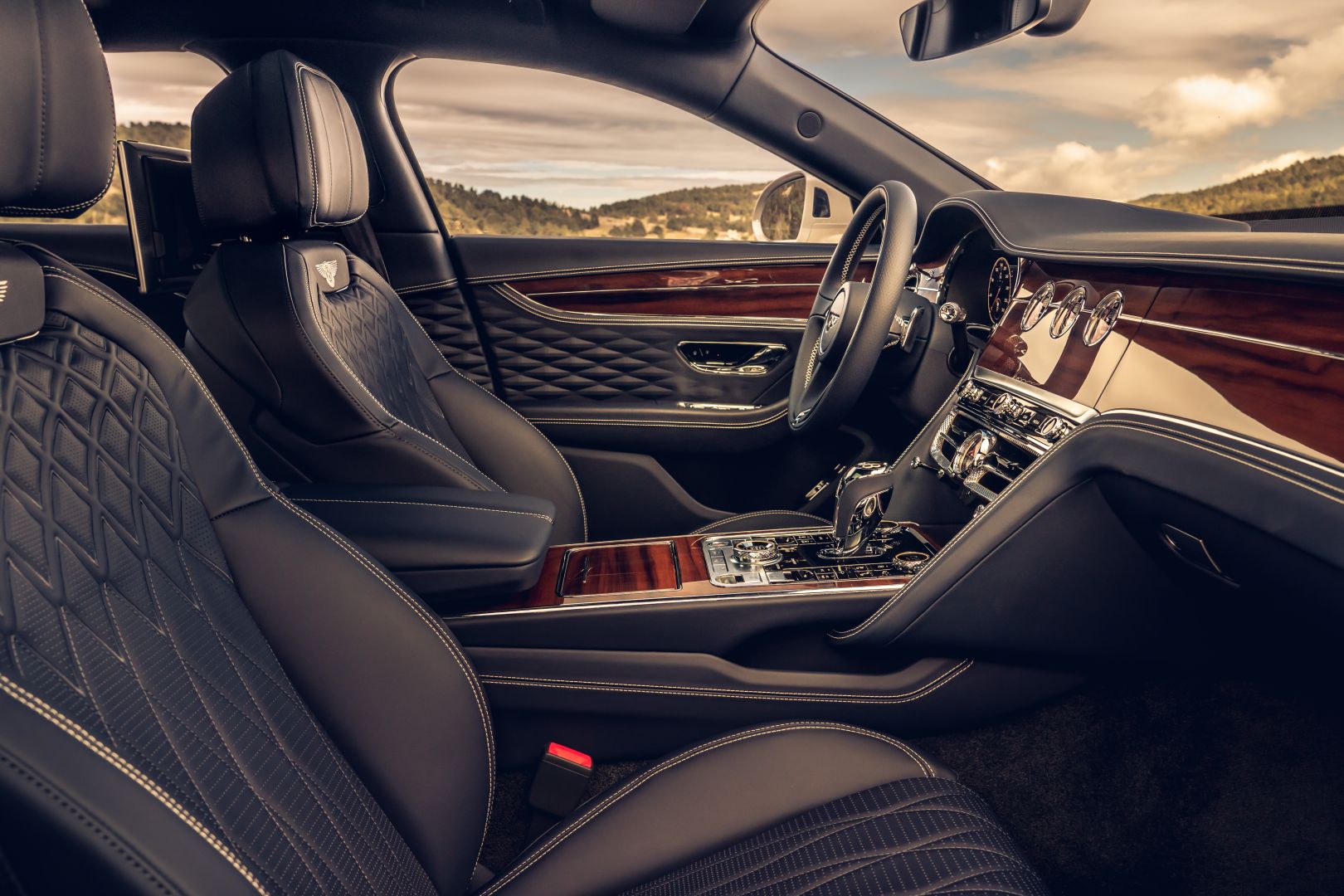 Bentley Flying Spur photo 59