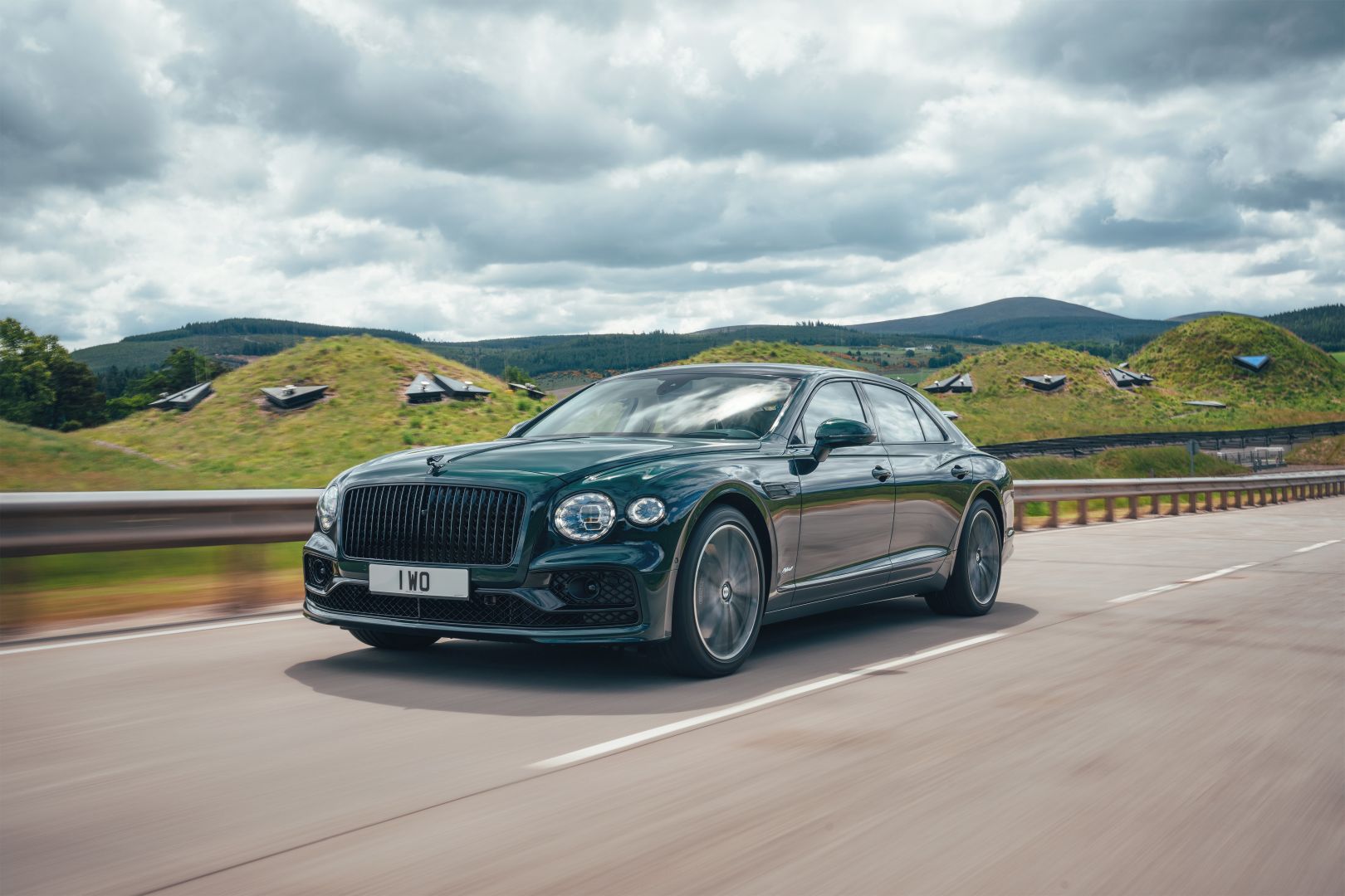 Bentley Flying Spur photo 34