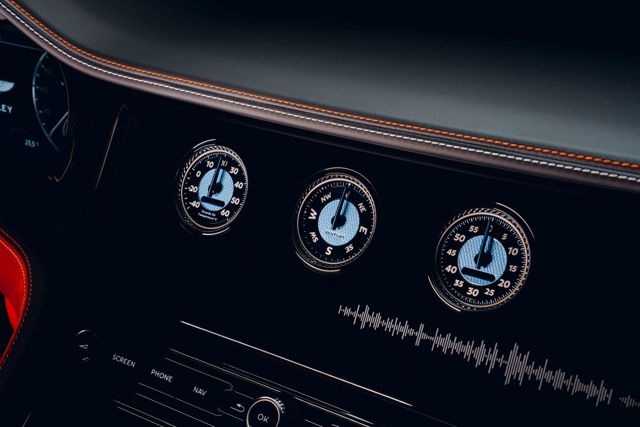 Bentley Mulliner photo 16