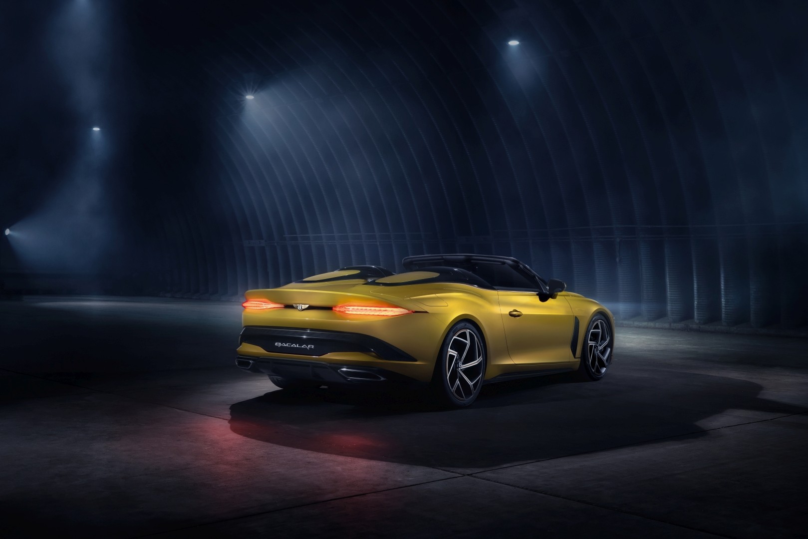 Bentley Mulliner photo 13