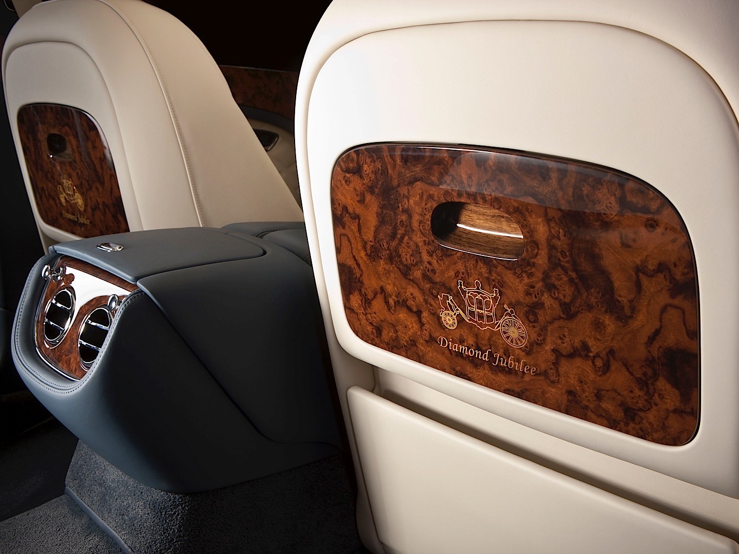 Bentley Mulsanne photo 32