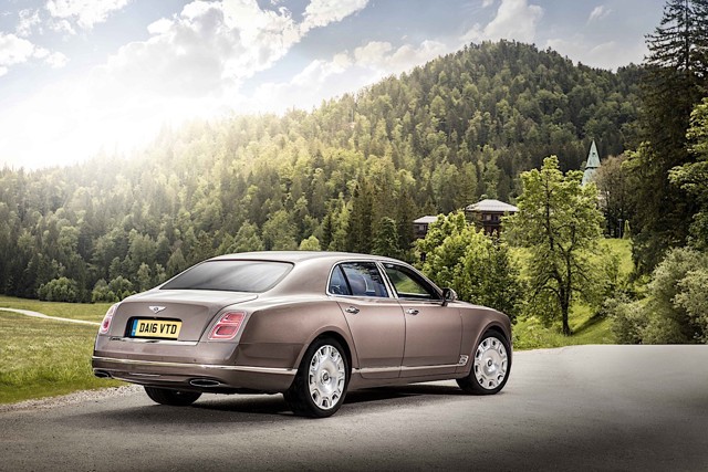 Bentley Mulsanne photo 14