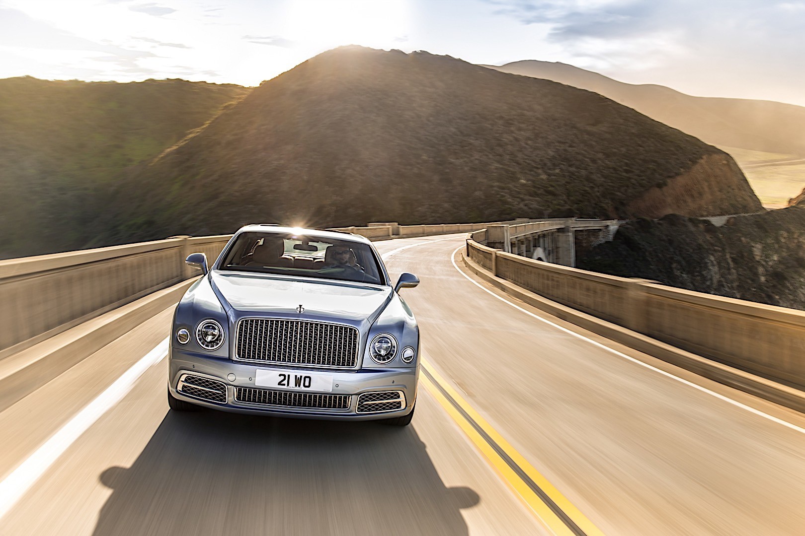Bentley Mulsanne photo 18