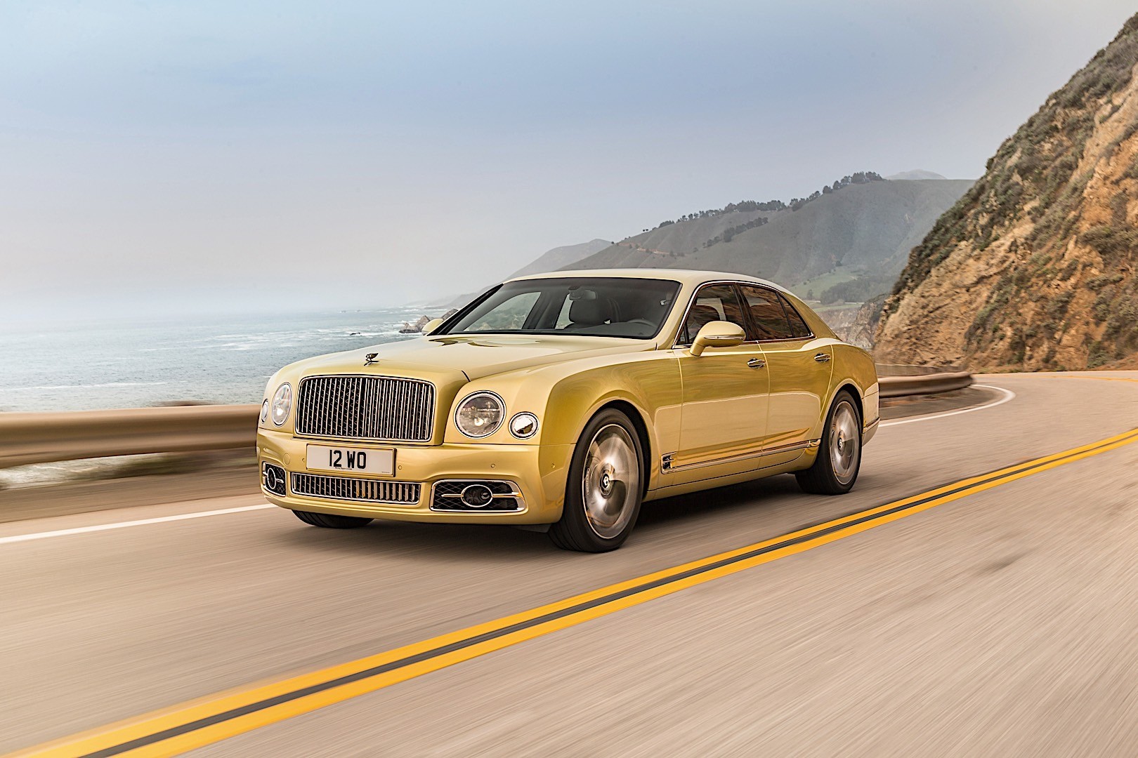 Bentley Mulsanne photo 24