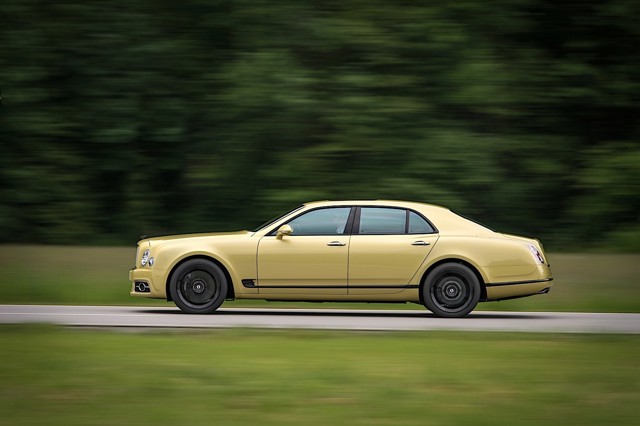 Bentley Mulsanne photo 25