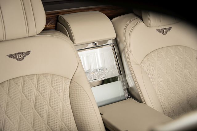 Bentley Mulsanne photo 95