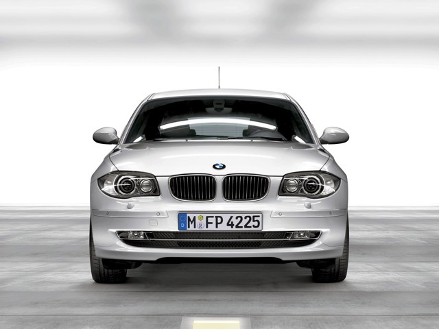 Bmw 1 Series 3 Doors photo 23