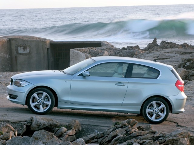Bmw 1 Series 3 Doors photo 34