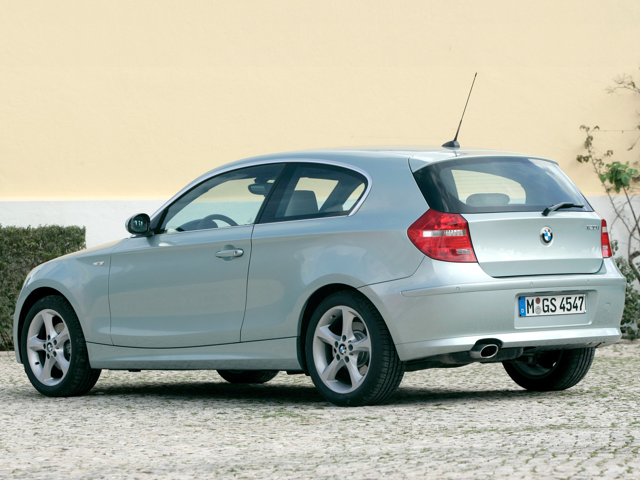 Bmw 1 Series 3 Doors photo 44
