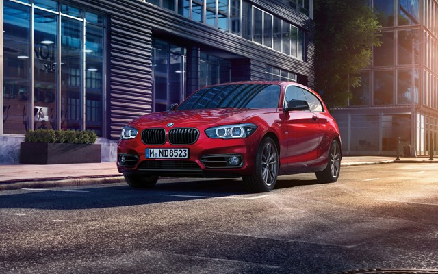 Bmw 1 Series 3 Doors photo 4