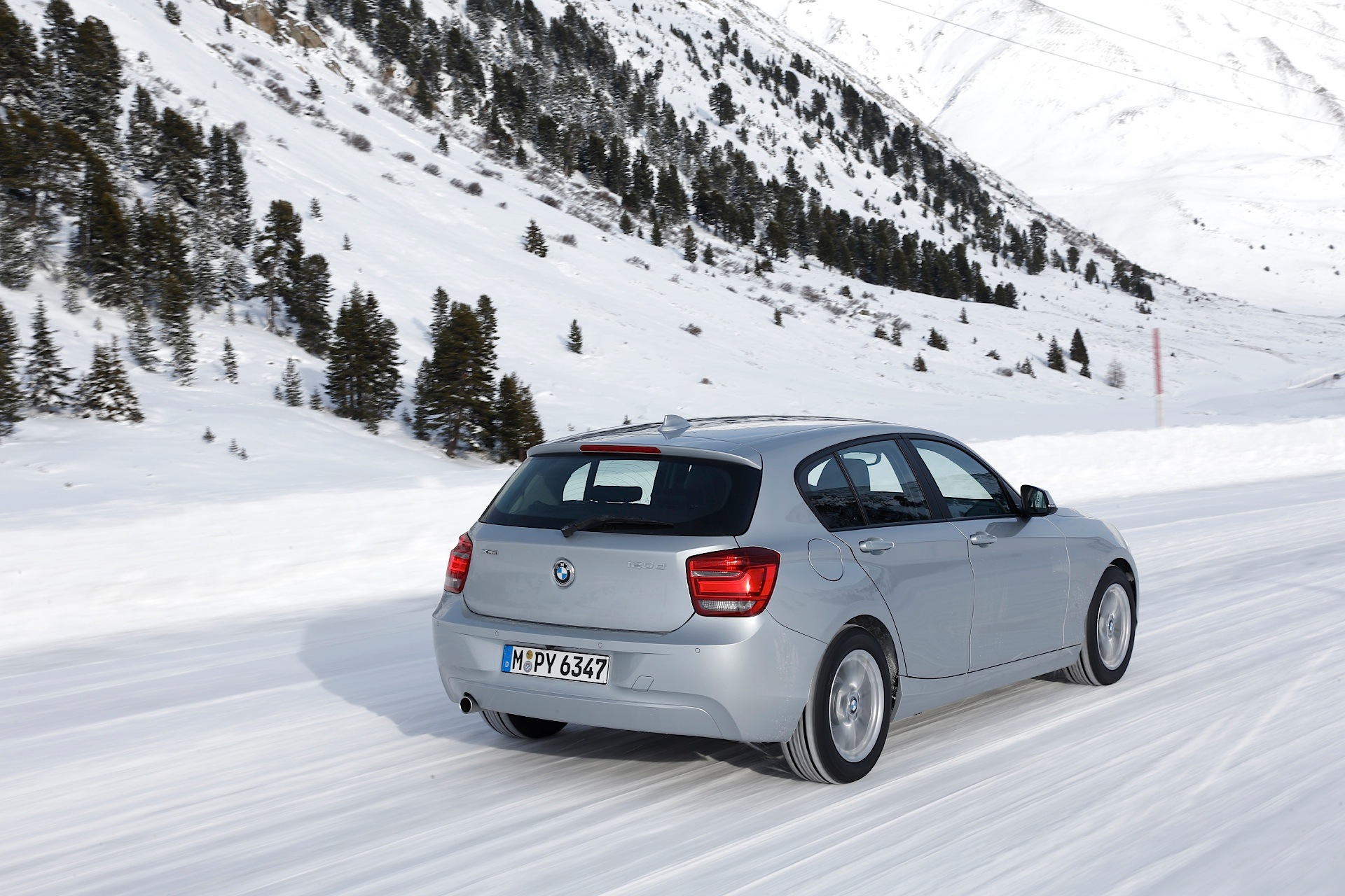 Bmw 1 Series 3 Doors photo 24