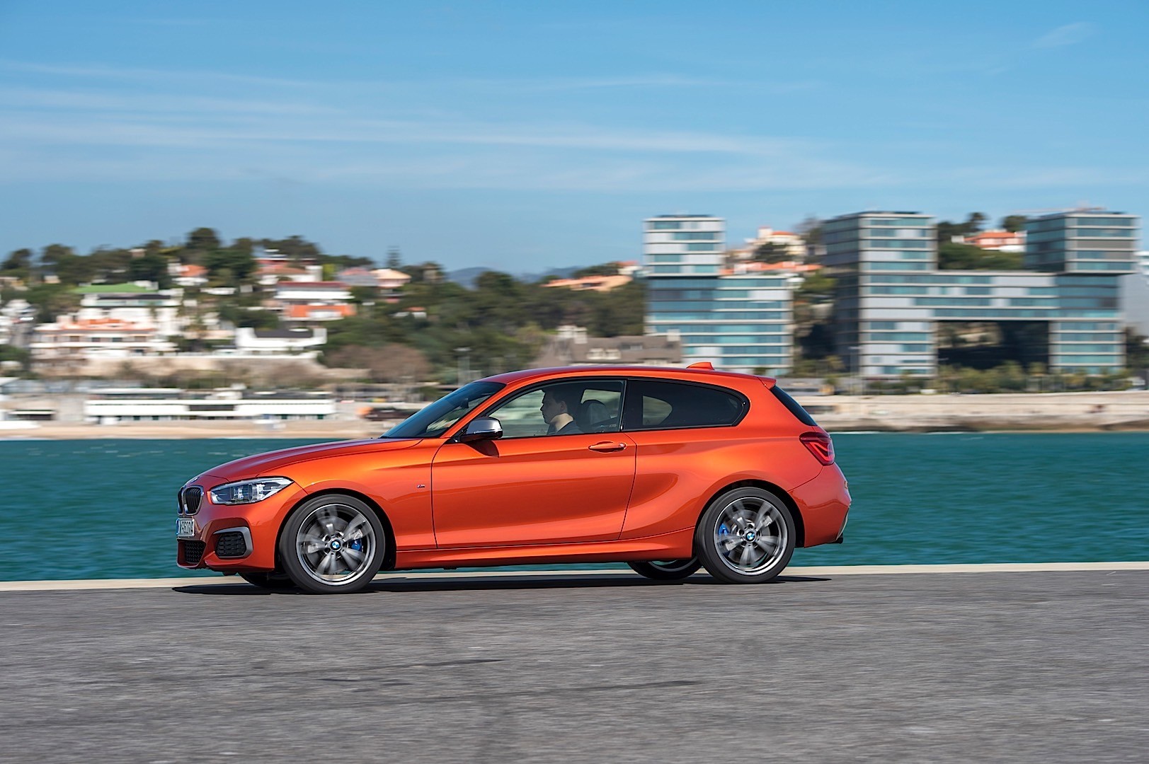 Bmw 1 Series 3 Doors photo 100