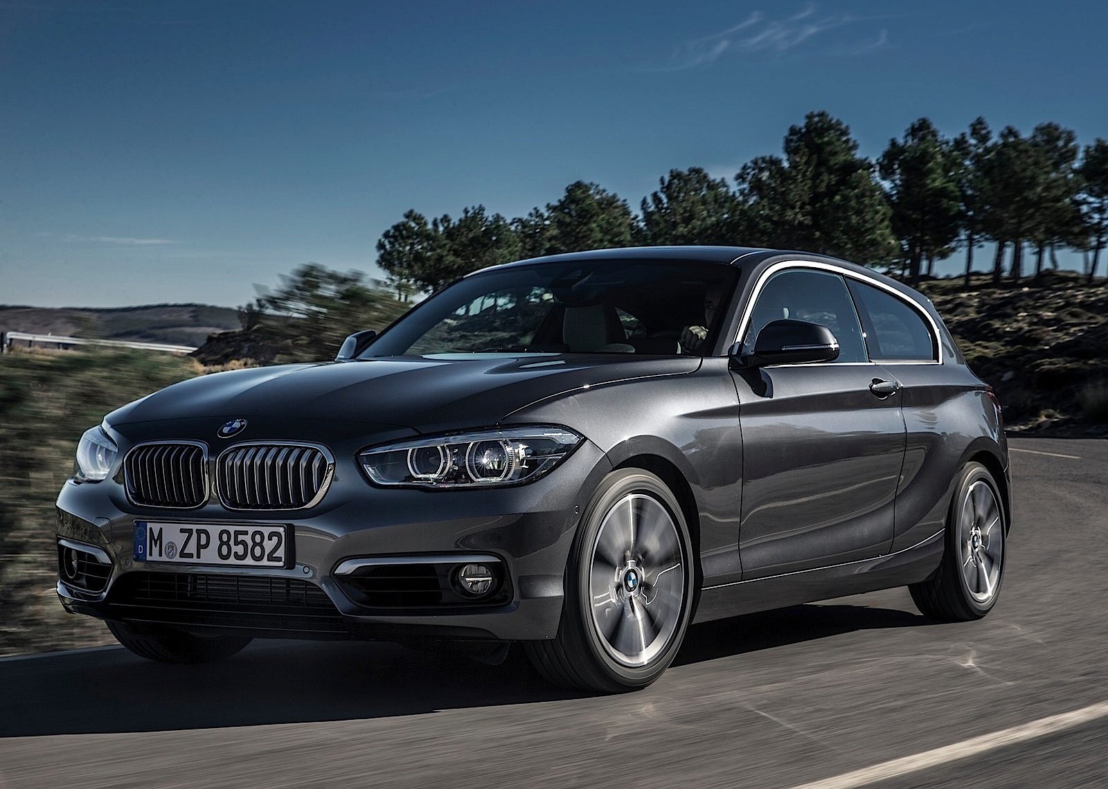 Bmw 1 Series 3 Doors photo 16