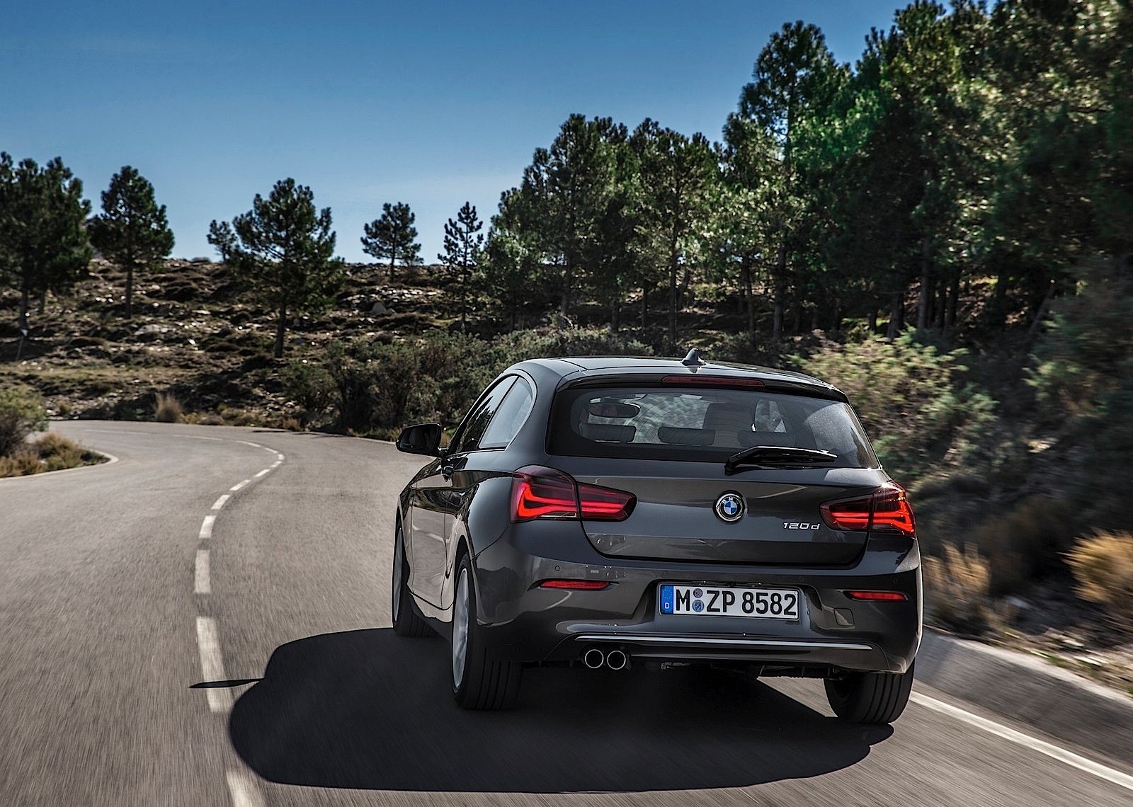 Bmw 1 Series 3 Doors photo 28