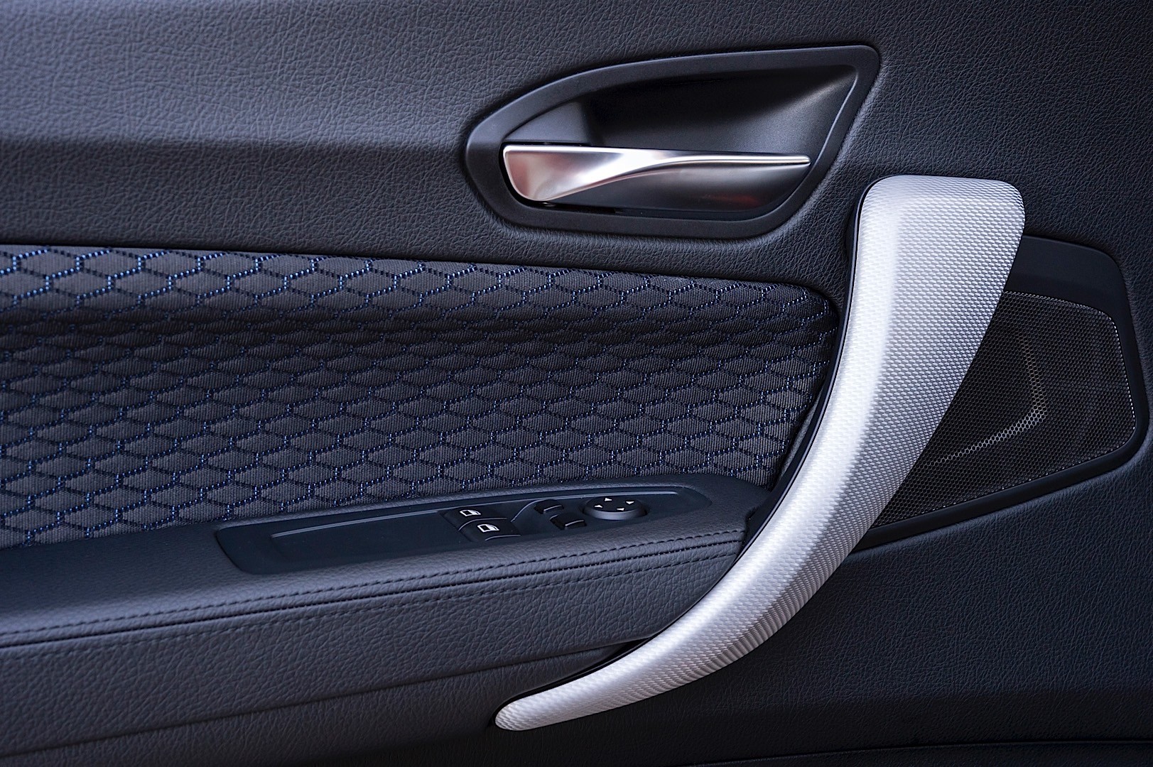 Bmw 1 Series 3 Doors photo 120