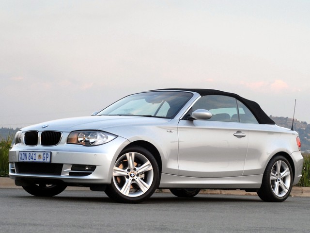 Bmw 1 Series Cabriolet photo 17