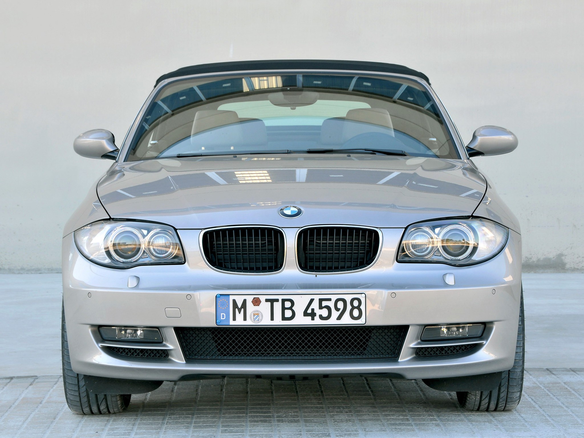 Bmw 1 Series Cabriolet photo 23