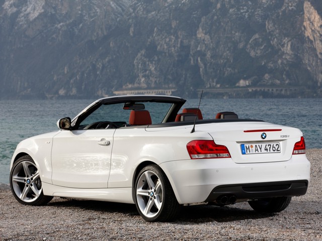 Bmw 1 Series Cabriolet photo 22