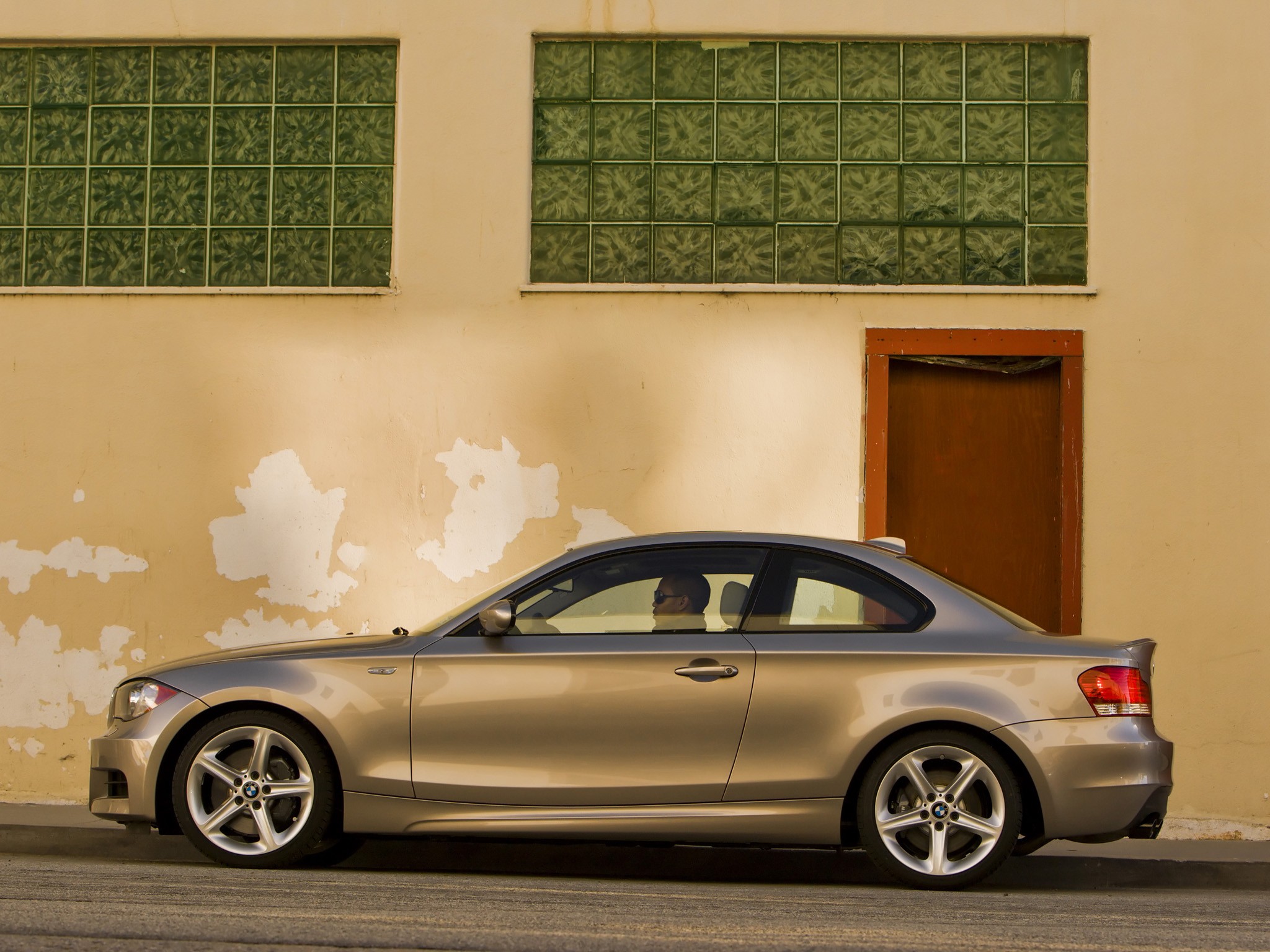 Bmw 1 Series Coupe photo 23