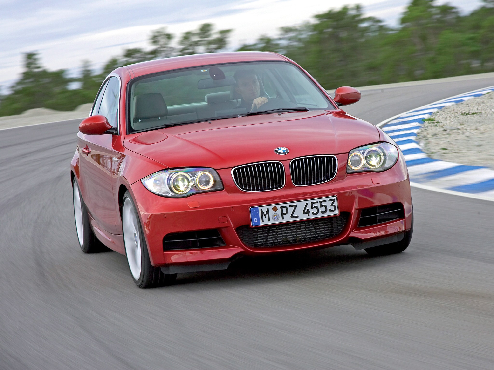 Bmw 1 Series Coupe photo 57