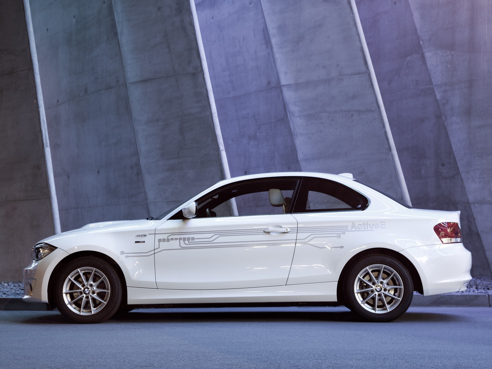 Bmw 1 Series Coupe photo 30
