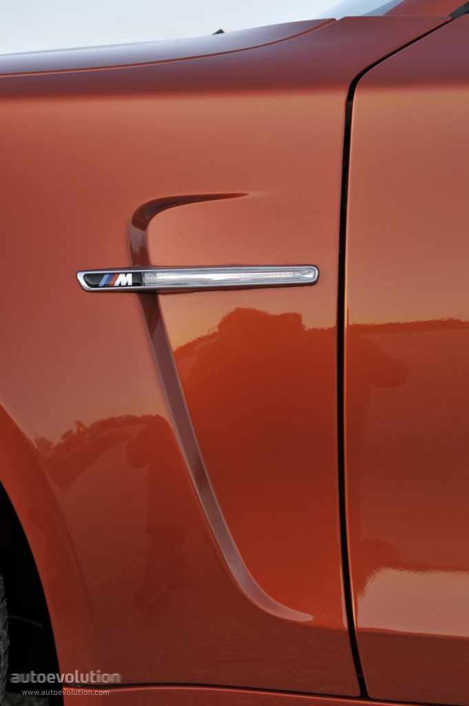 Bmw 1 Series M Coupe photo 12